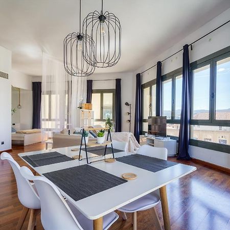 Apartmán Espectacular Loft En Centrico Edificio Singular Manresa Exteriér fotografie