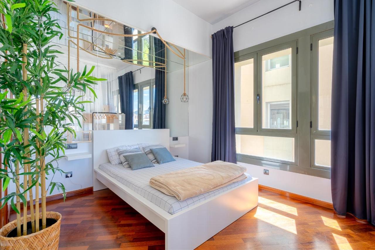 Apartmán Espectacular Loft En Centrico Edificio Singular Manresa Exteriér fotografie
